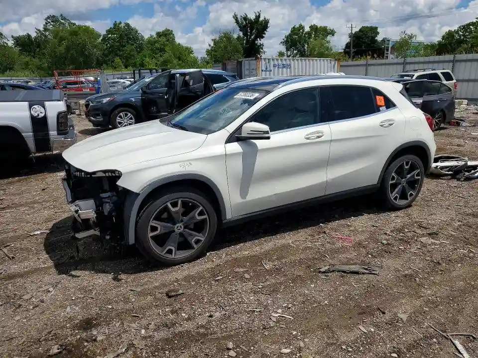 WDCTG4EB3JJ471415 2018 MERCEDES-BENZ GLA-CLASS-0