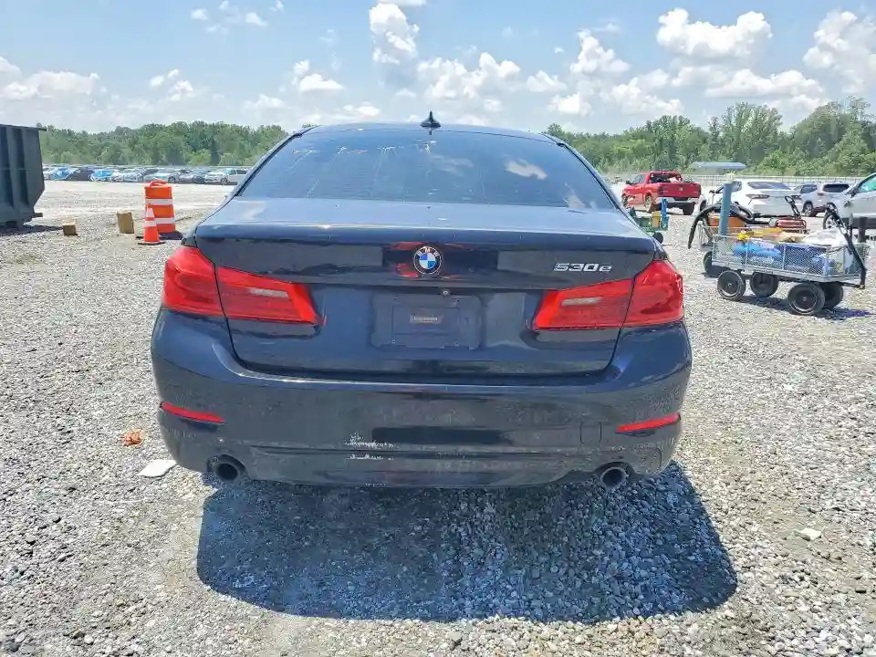 WBAJA9C57JB033206 2018 BMW 5 SERIES-5