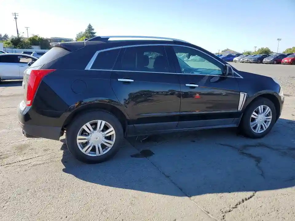 3GYFNEE33GS524252 2016 CADILLAC SRX-2