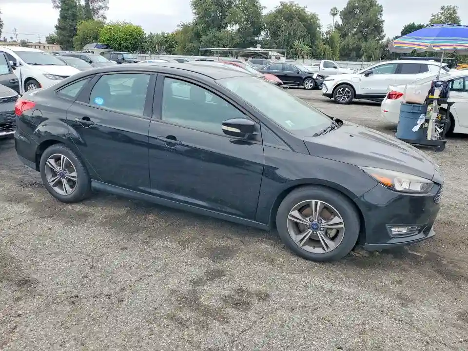 1FADP3FE9HL314439 2017 FORD FOCUS-3