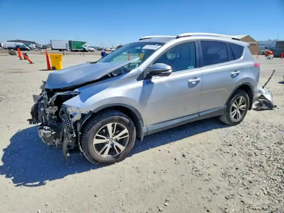 2T3RFREV5GW416467 2016 TOYOTA RAV4-0