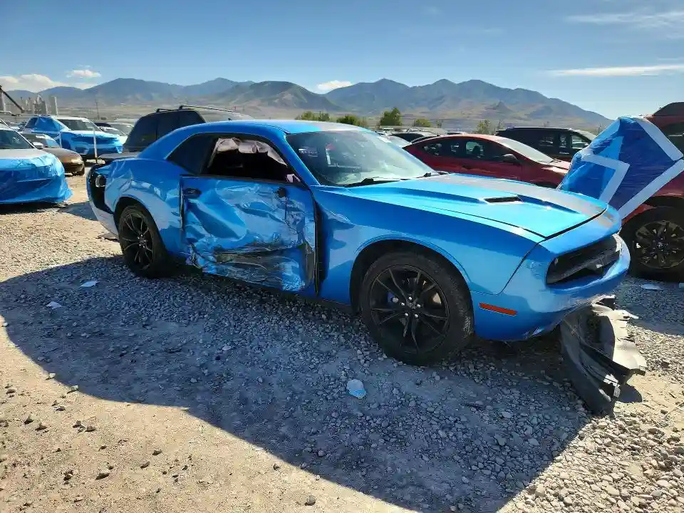 2C3CDZAG2GH101830 2016 DODGE CHALLENGER-3