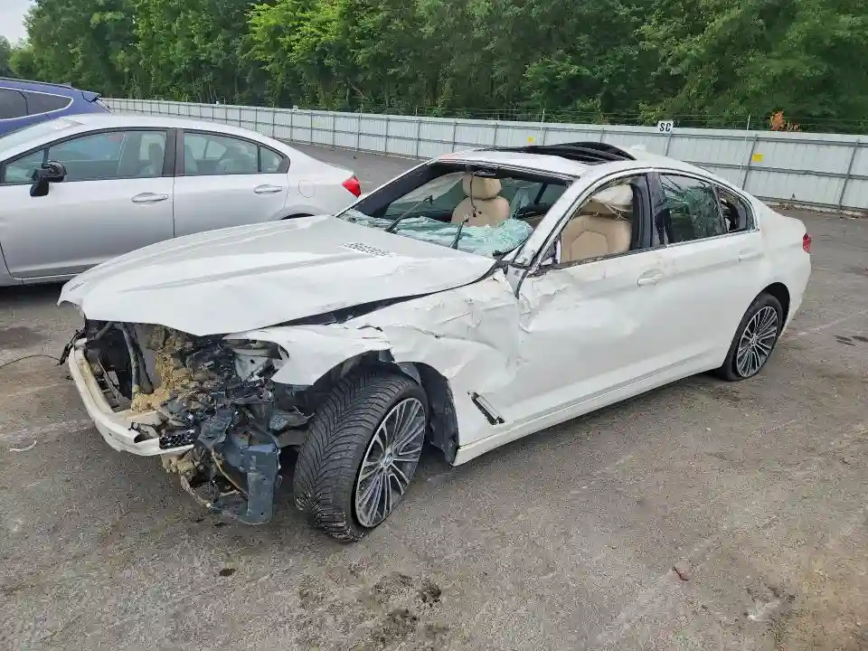 WBAJA7C58KWC77576 2019 BMW 5 SERIES-0