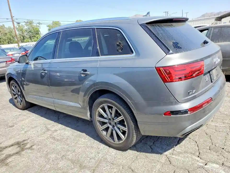 WA1VAAF76HD007837 2017 AUDI Q7-1