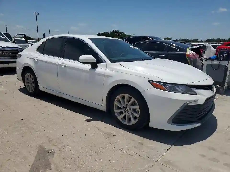 4T1C11AK0MU460625 2021 TOYOTA CAMRY-3