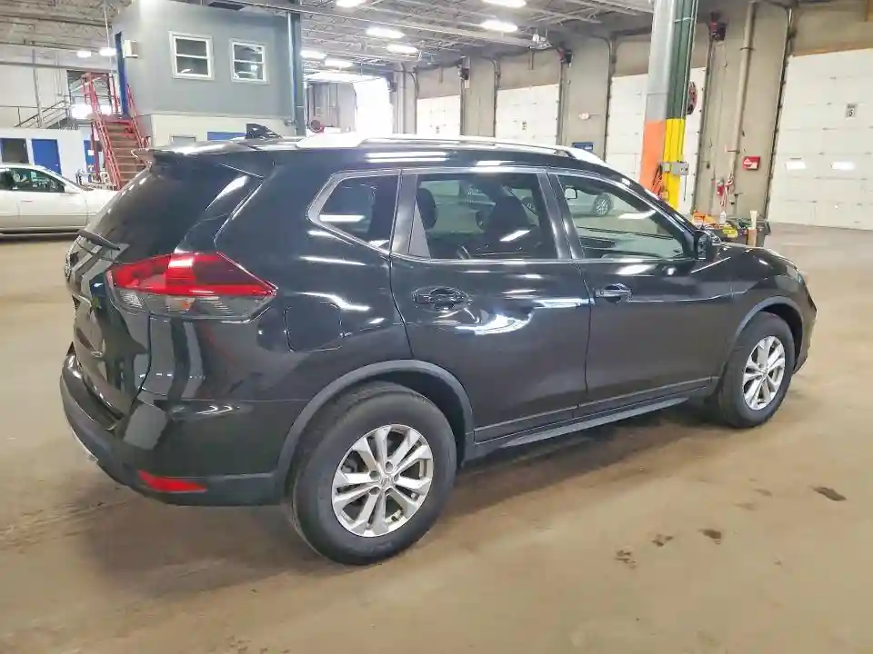 JN8AT2MV4JW342373 2018 NISSAN ROGUE-2