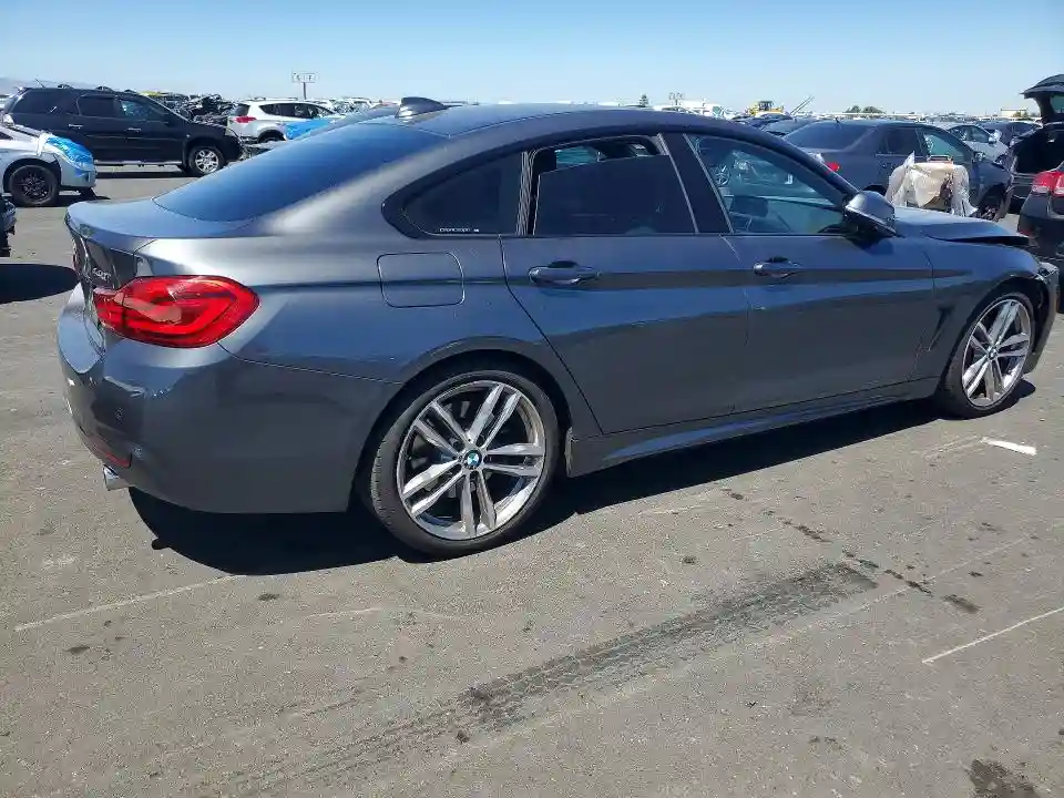WBA4J5C59JBF06337 2018 BMW 4 SERIES-2