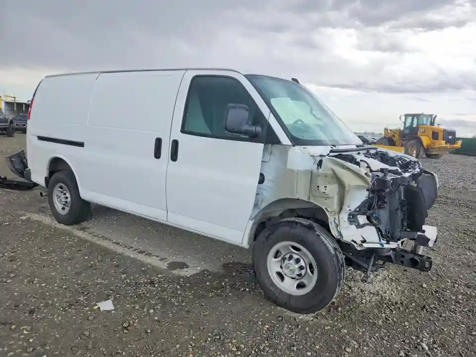1GCWGAFP0R1253536 2024 CHEVROLET EXPRESS-3