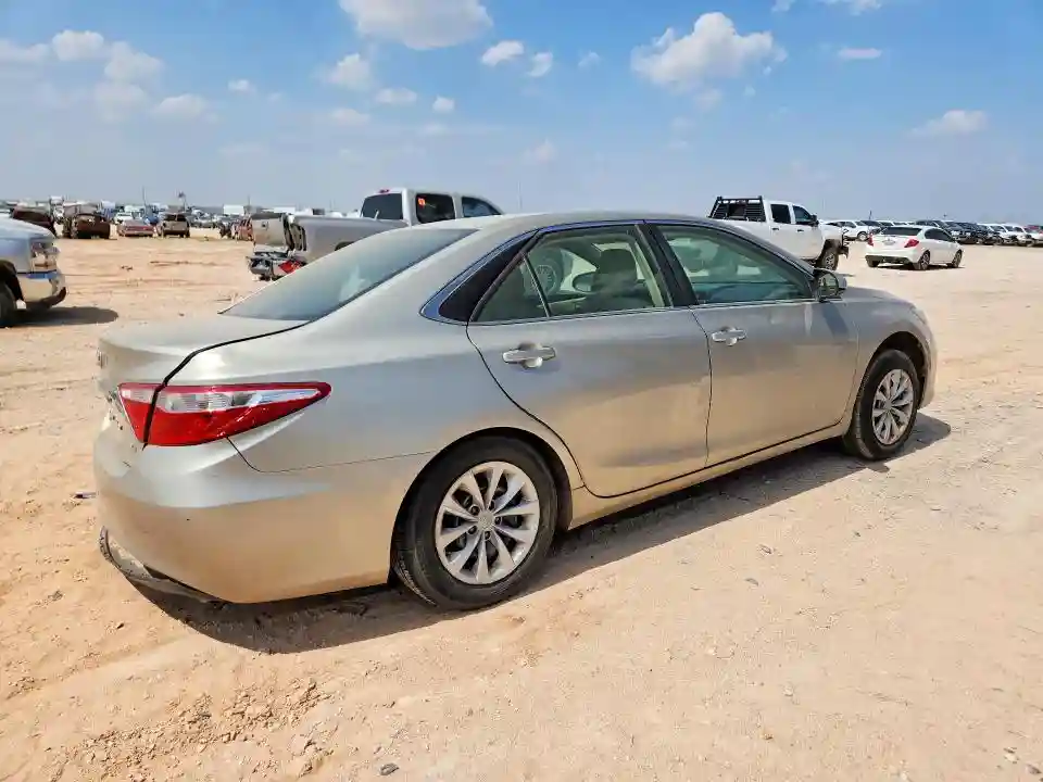4T4BF1FK8FR502151 2015 TOYOTA CAMRY-2