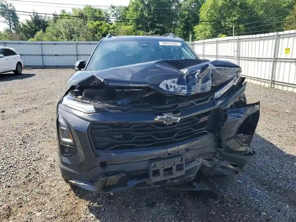 3GNAXTEG8SL168375 2025 CHEVROLET EQUINOX-4