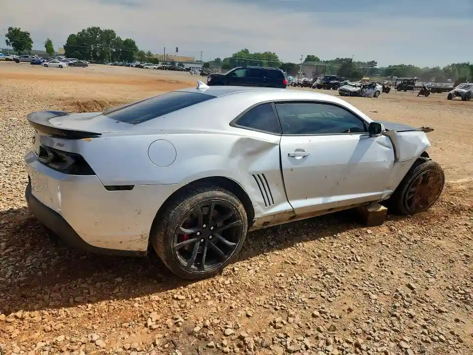 2G1FG1EW1F9151798 2015 CHEVROLET CAMARO-2
