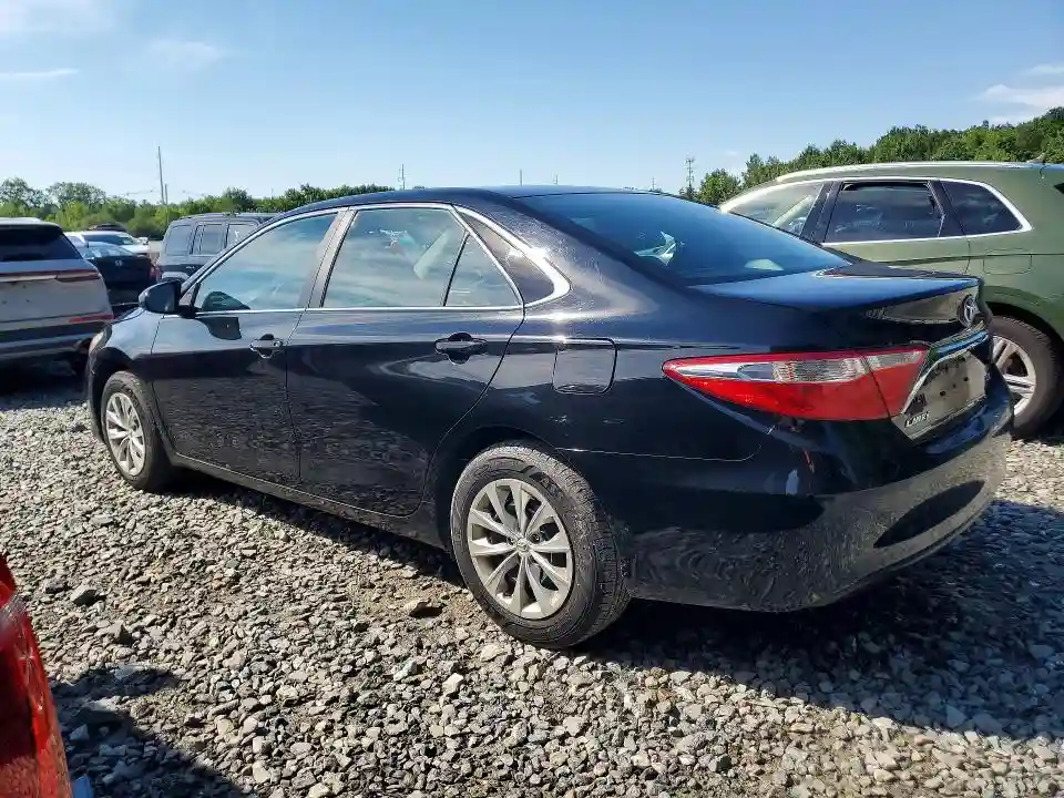 4T1BF1FK3HU303540 2017 TOYOTA CAMRY-1