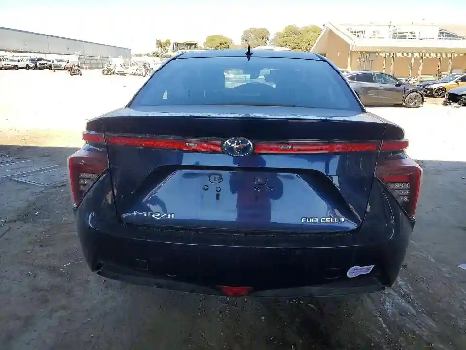 JTDBVRBD0JA005449 2018 TOYOTA MIRAI BASE-5