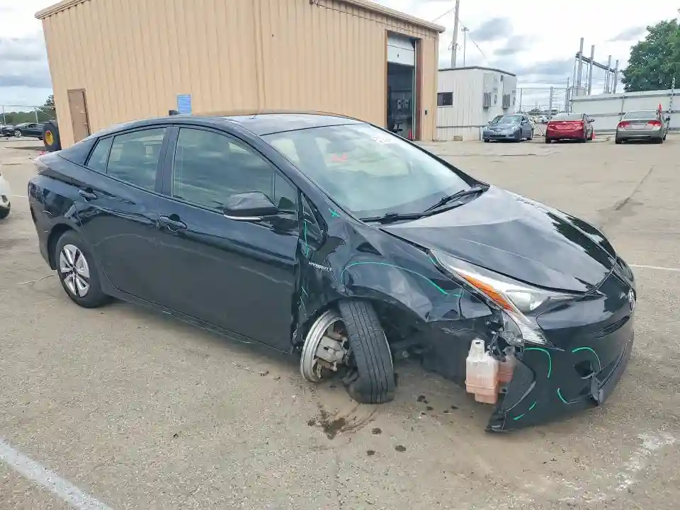 JTDKARFU4G3026047 2016 TOYOTA PRIUS-3