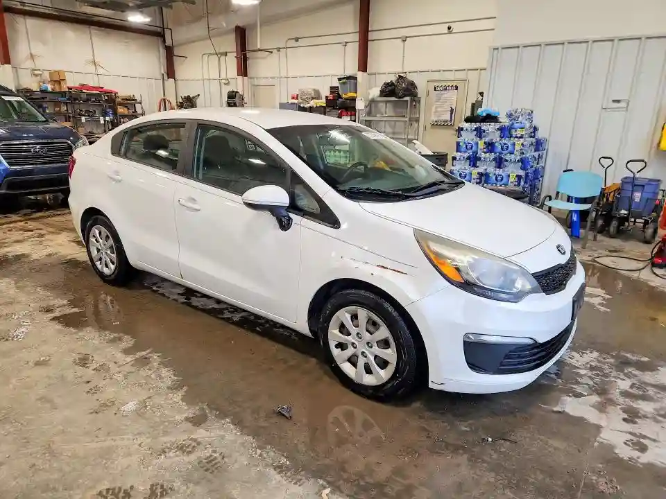KNADM4A33G6686187 2016 KIA RIO-3