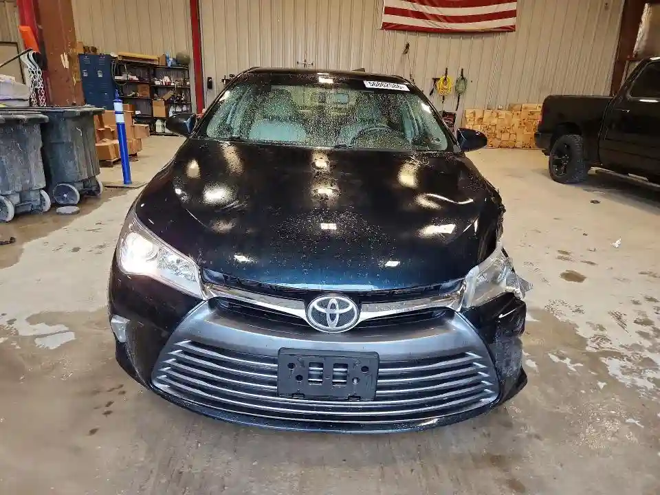 4T1BF1FKXFU979092 2015 TOYOTA CAMRY-4