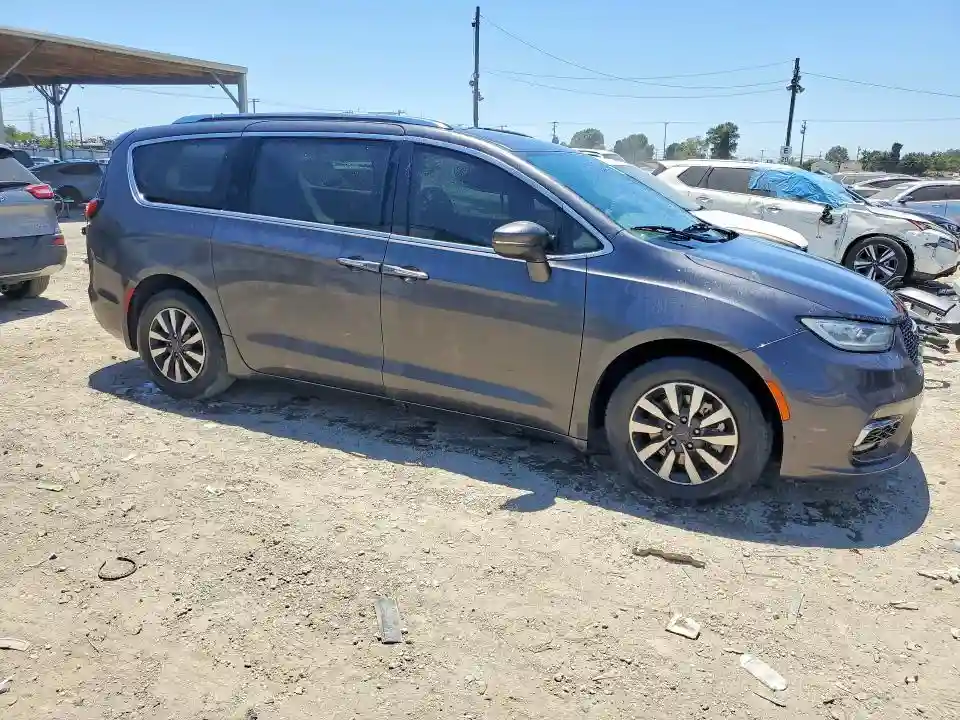 2C4RC1BG6MR512436 2021 CHRYSLER PACIFICA-3