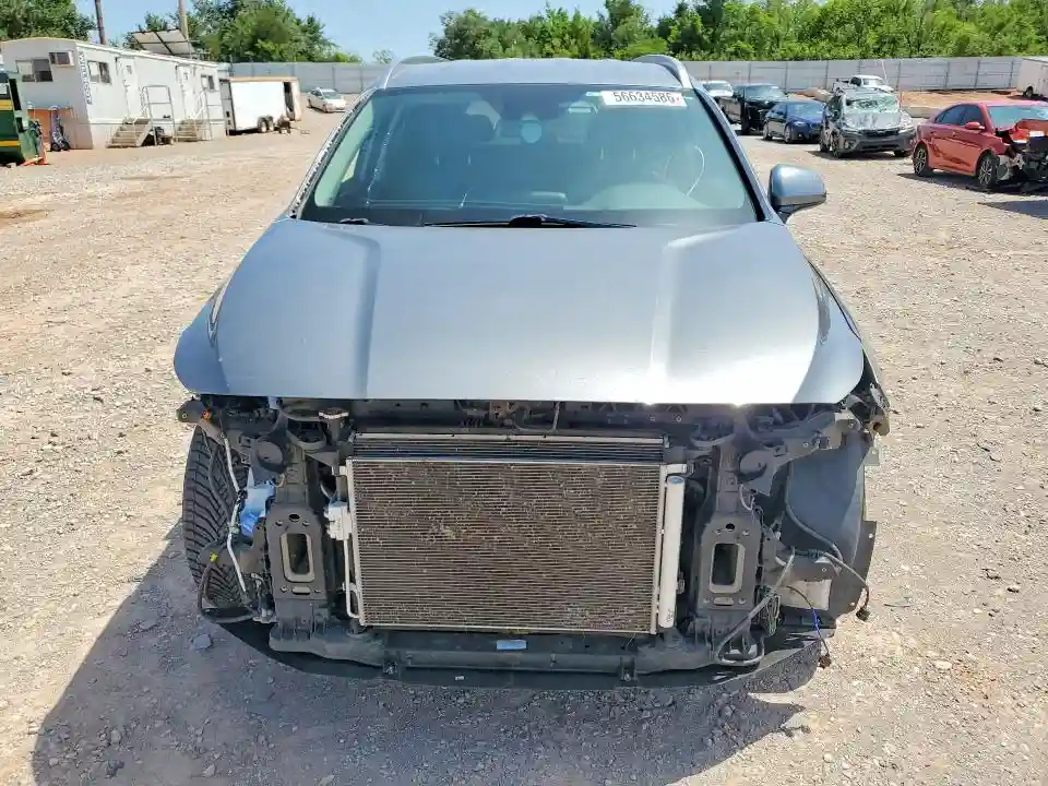 5NMS33ADXKH054816 2019 HYUNDAI SANTA FE-4