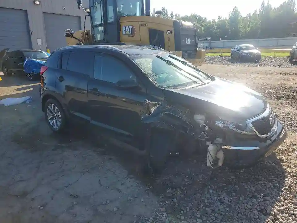 KNDPBCAC3G7861886 2016 KIA SPORTAGE-3