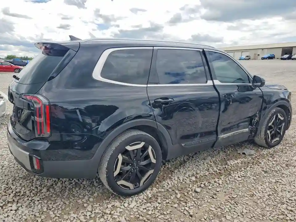 5XYP34GC3PG357898 2023 KIA TELLURIDE-2