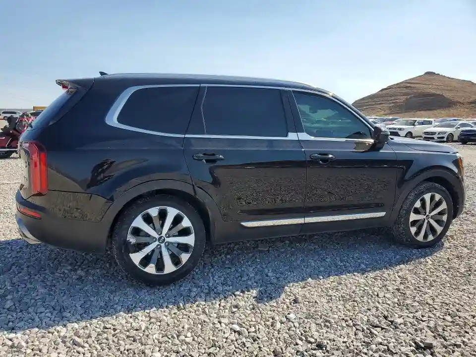 5XYP34HCXMG194404 2021 KIA TELLURIDE-2
