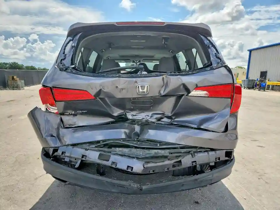 5FNYF5H55JB030466 2018 HONDA PILOT-5