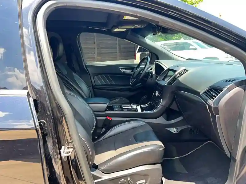 2FMPK4AP2KBB95737 2019 FORD EDGE-4