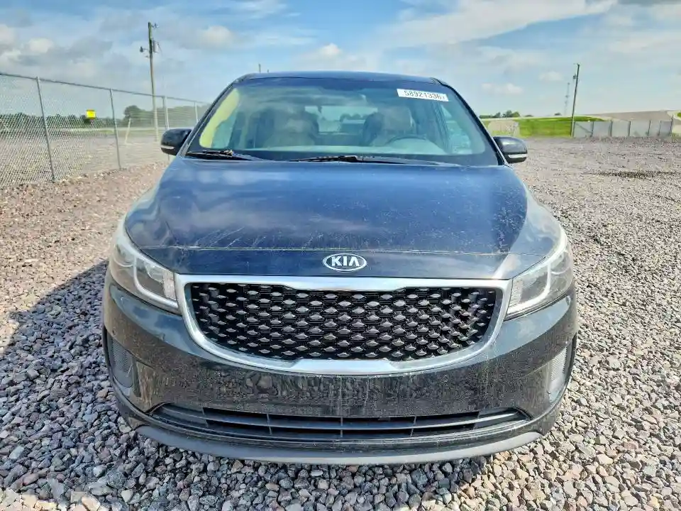 KNDMB5C16J6367898 2018 KIA SEDONA-4