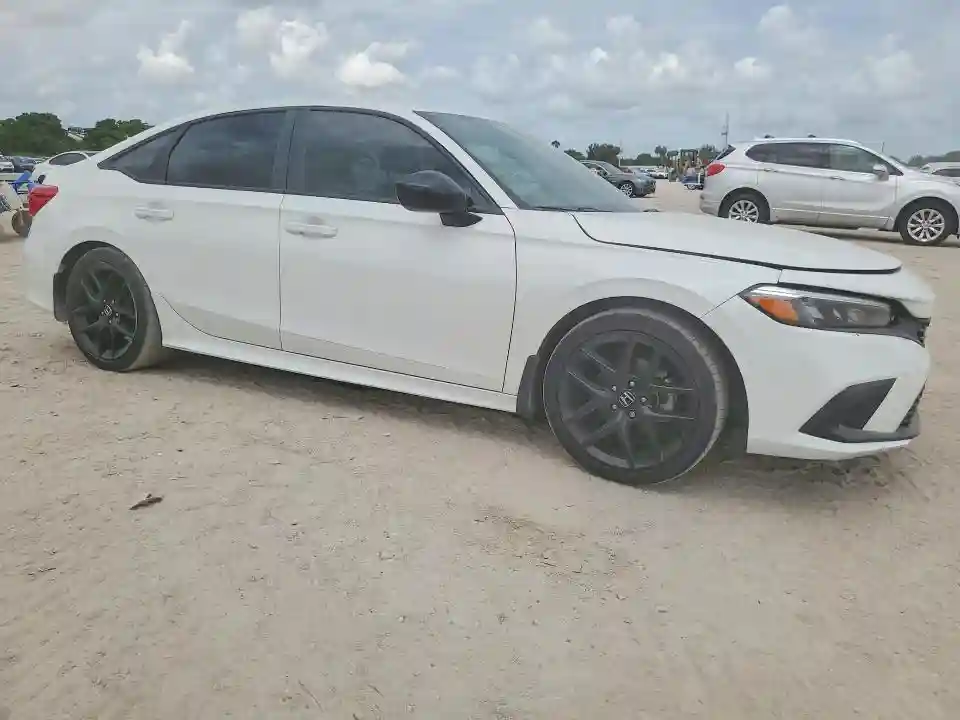 2HGFE2F55RH593469 2024 HONDA CIVIC-3