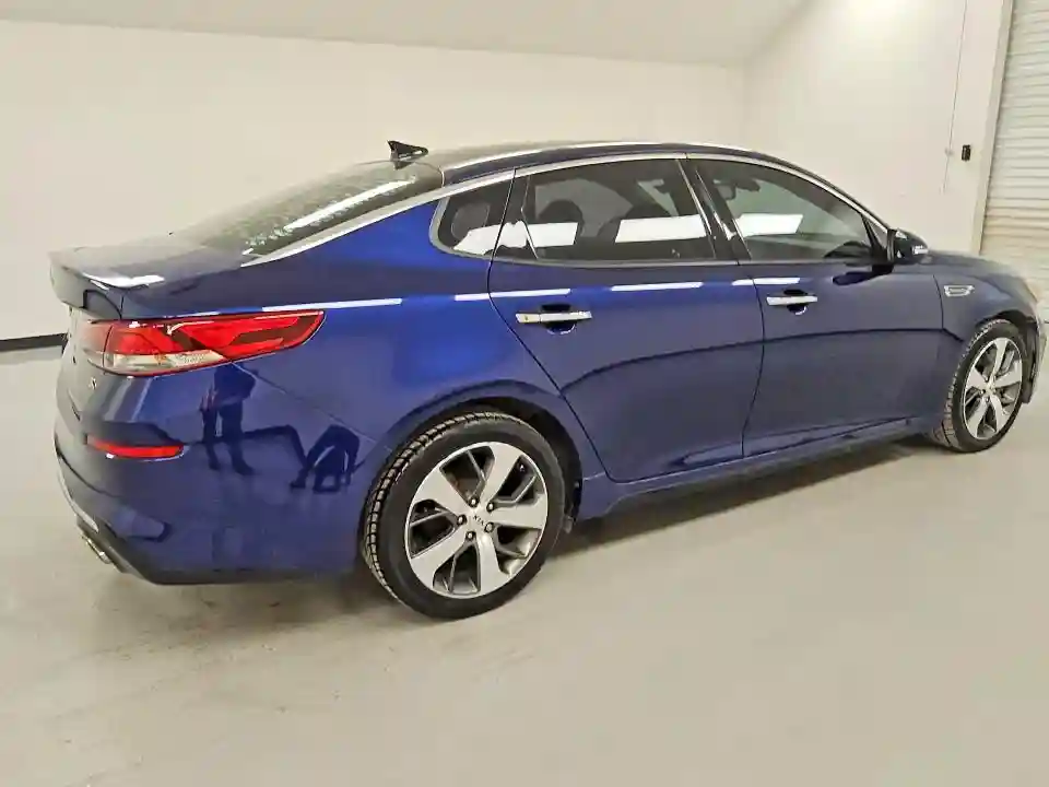 5XXGT4L30KG306295 2019 KIA OPTIMA-2