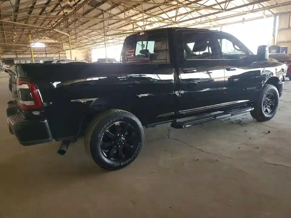 3C6UR5FL9RG226818 2024 RAM 2500-2