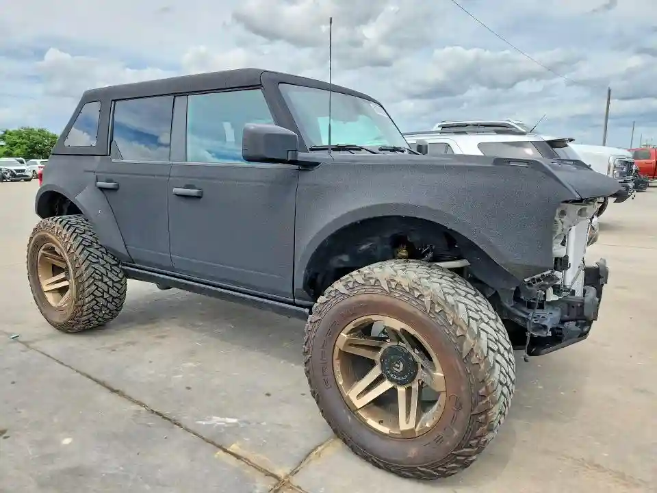 1FMEE5BPXPLB79358 2023 FORD BRONCO-3