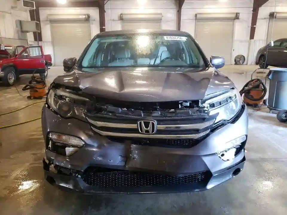 5FNYF6H55JB005489 2018 HONDA PILOT-4