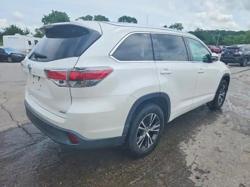 5TDKKRFH7GS157505 2016 TOYOTA HIGHLANDER-2