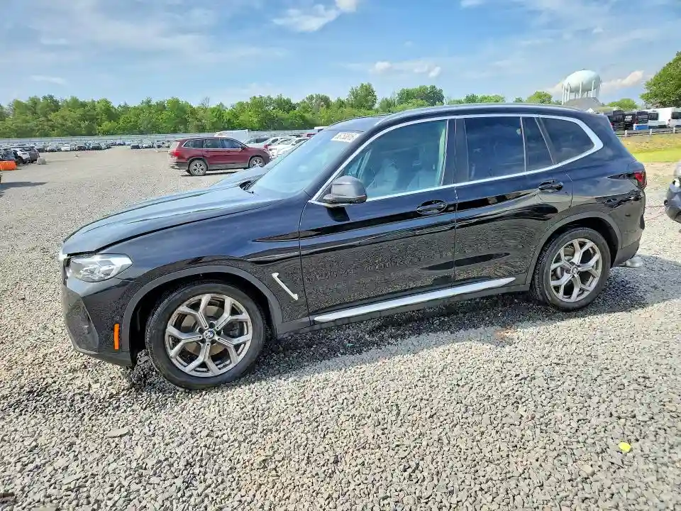5UX53DP00R9U69414 2024 BMW X3-0
