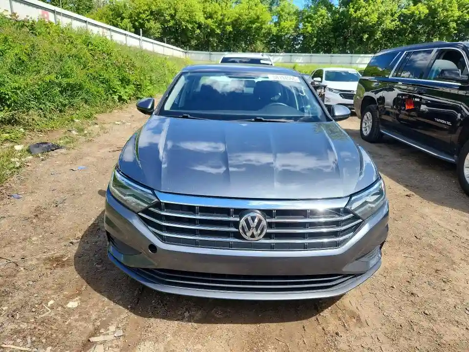 3VWC57BU1KM045405 2019 VOLKSWAGEN JETTA-4