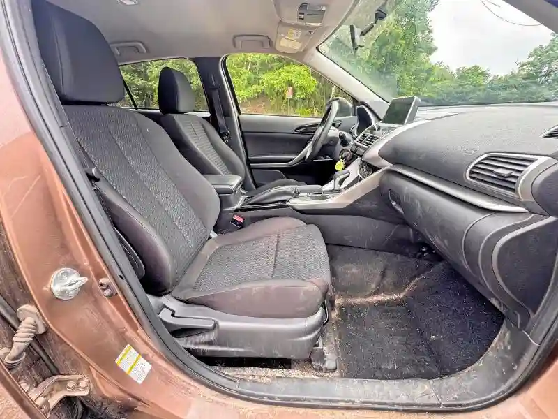 JA4AT4AA7KZ019793 2019 MITSUBISHI ECLIPSE-4