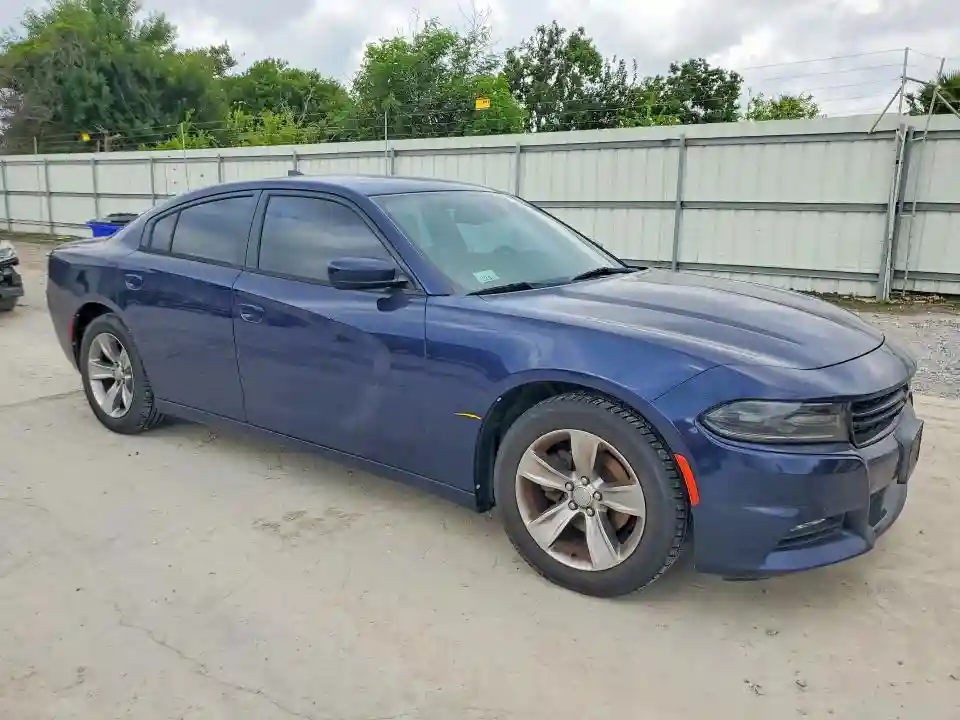 2C3CDXHG7GH297435 2016 DODGE CHARGER-3