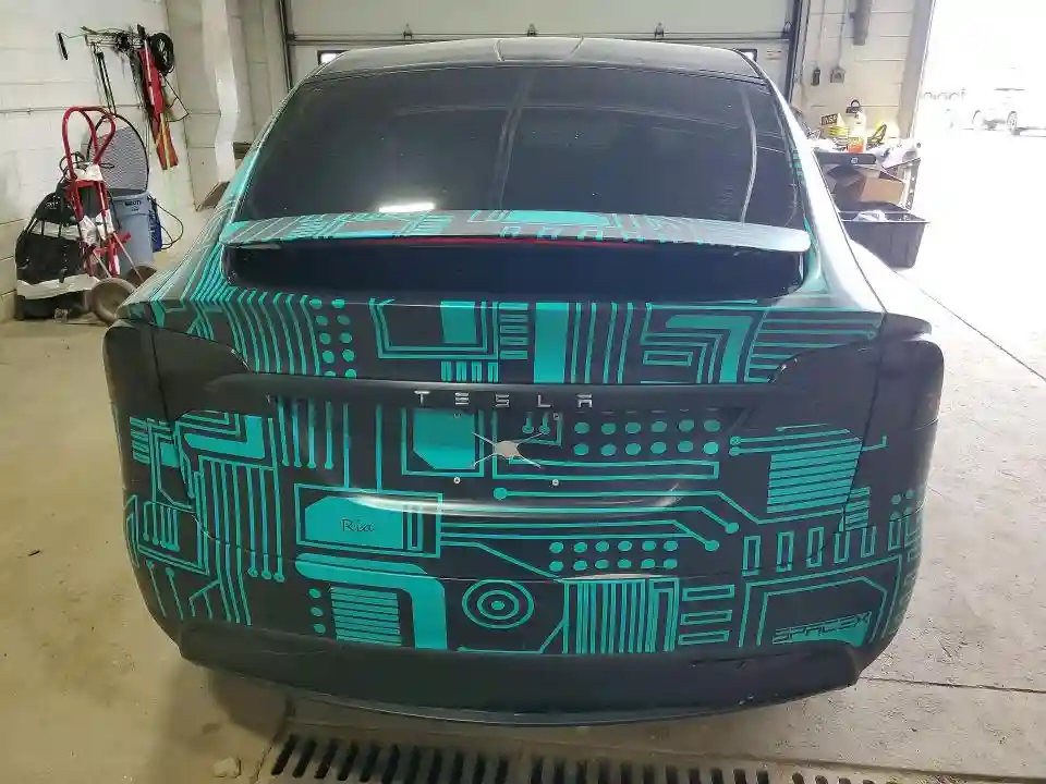 5YJXCAE22JF087151 2018 TESLA MODEL X-5