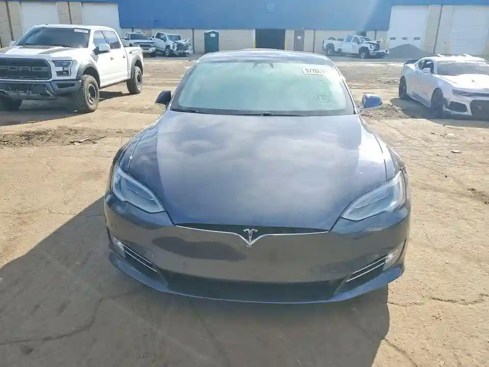 5YJSA1E22HF199863 2017 TESLA MODEL S-4