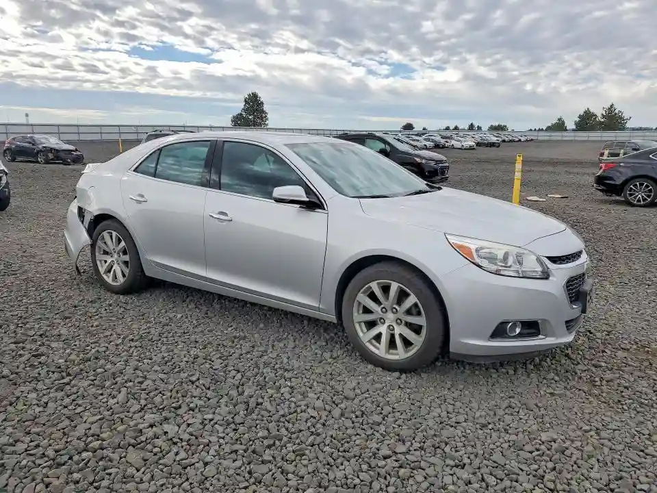 1G11E5SA4GU145336 2016 CHEVROLET MALIBU-3