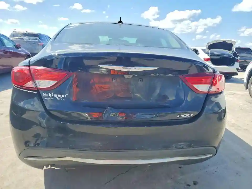 1C3CCCAB4GN180008 2016 CHRYSLER 200-5