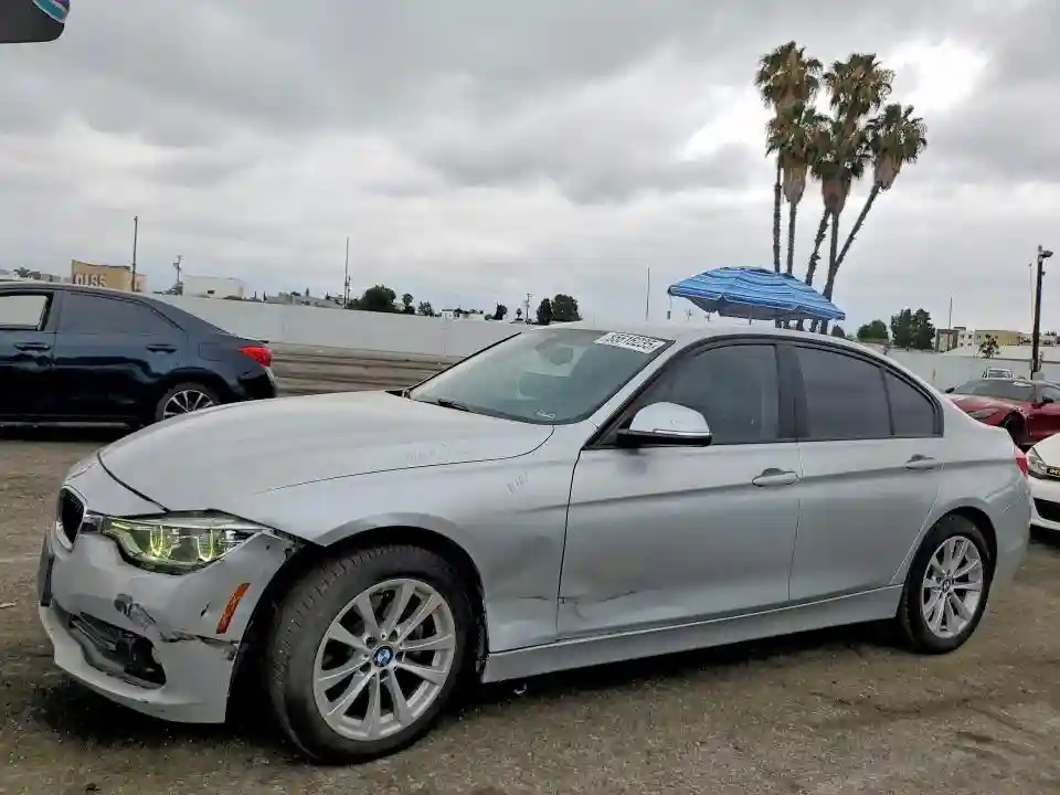WBA8A9C50JAD27697 2018 BMW 3 SERIES-0