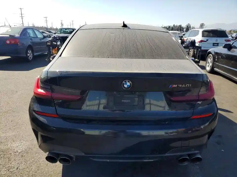 3MW5U7J02N8C22972 2022 BMW M3-5