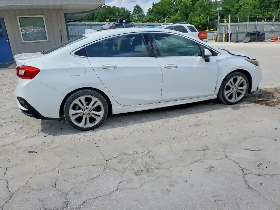 1G1BG5SM1G7302425 2016 CHEVROLET CRUZE-2