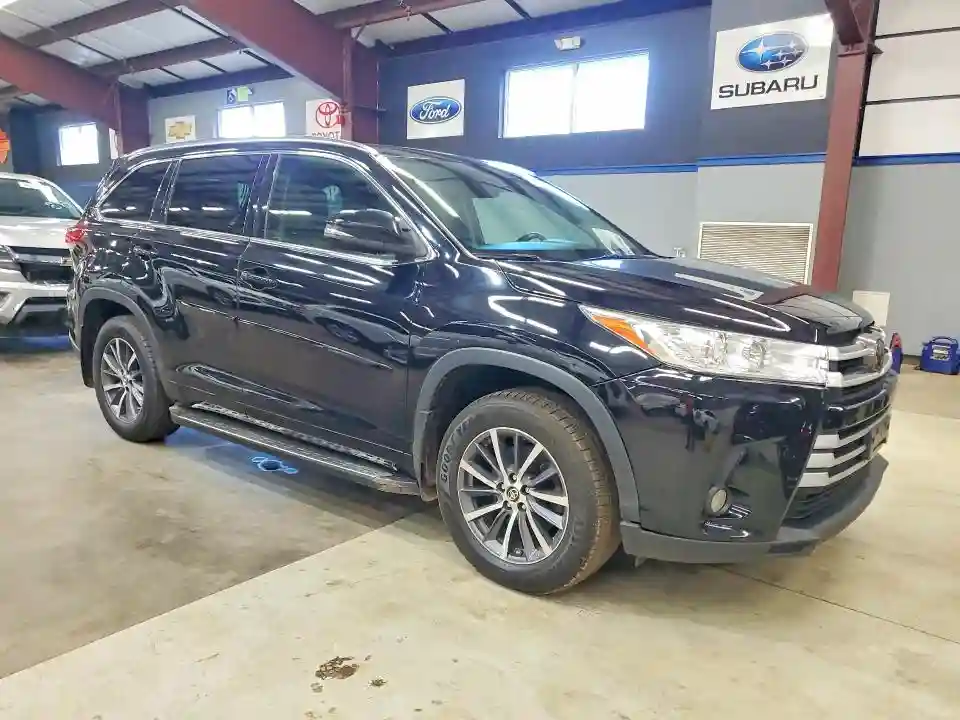 5TDJZRFH0HS455564 2017 TOYOTA HIGHLANDER-3