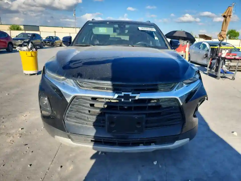 3GNKBDRS2NS156997 2022 CHEVROLET BLAZER-4
