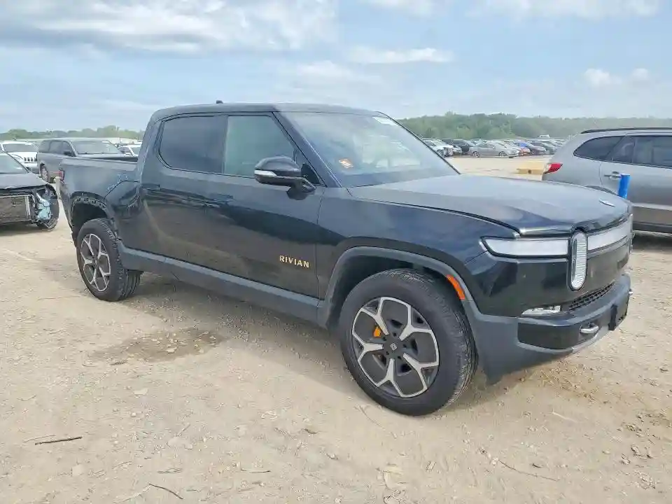 7FCTGAALXNN007792 2022 RIVIAN RIT-3