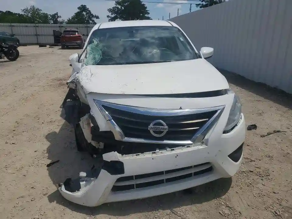 3N1CN7AP5HK412988 2017 NISSAN VERSA-4