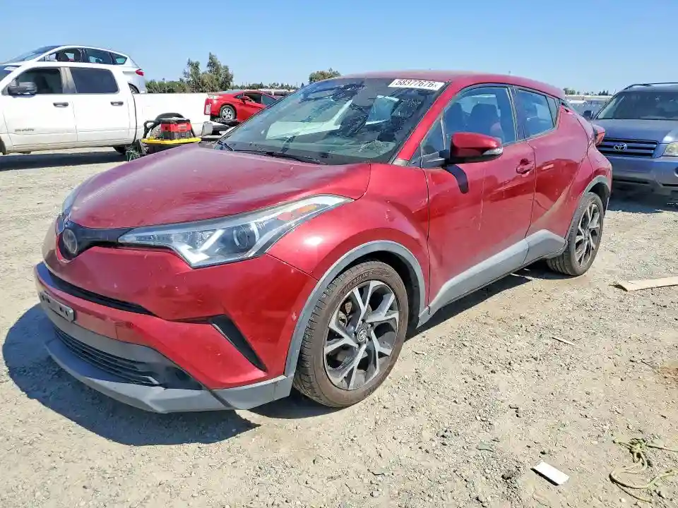 NMTKHMBXXJR031658 2018 TOYOTA C-HR-0